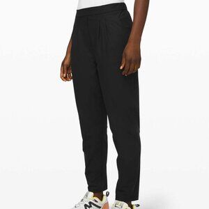 Lululemon Essential High-Rise Trouser/Jogger